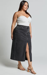 Anaya Midi Skirt - Denim Skirt in Washed Black