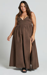 Haydie Maxi Dress - V Neck Thigh Split Dress in Chocolate