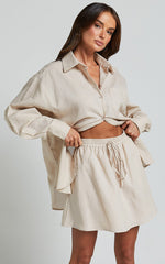 Anziel Top - Oversized Long Sleeve Linen Blend Shirt in Oatmeal