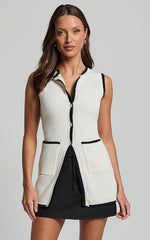 Callie Top - Longline Recycled Knitted Vest in Cream