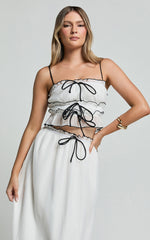Jaden Top - Gathered Contrast Tie Detail Top in Cream