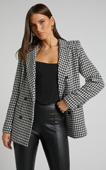 Minie Blazer - Longline Double Breasted Blazer in Black and White Check
