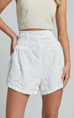 Vanni Shorts - Flower Embroidered Shirred Waist Short in White