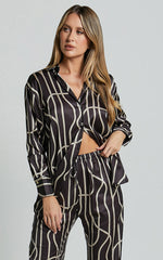 Yolanda Top - Long Sleeve Button Through Relaxed Shirt in Black/Gold Chain Print