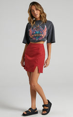 International Babe Mini Skirt in Chilli Linen Look